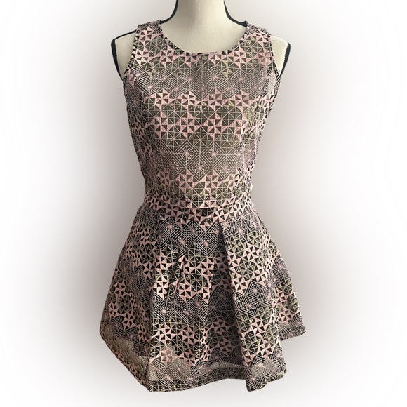 Dresses & Skirts - 2 Piece Jacquard Crop Top and Pleated Skirt Set